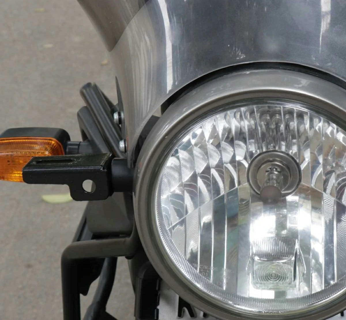 Maddog - Universal Headlight Clamp