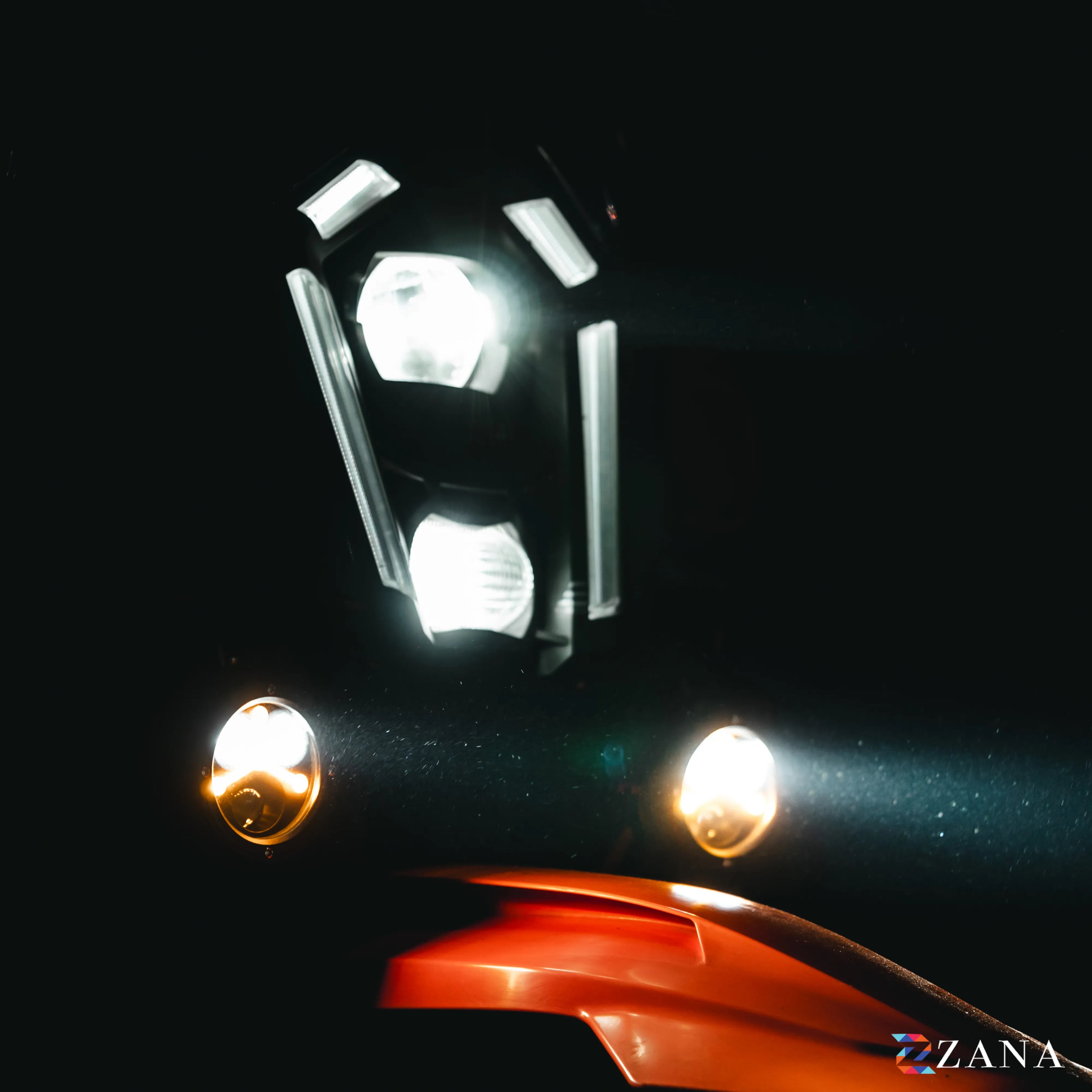 Zana- Universal Led Fog Light (DRL R-35)