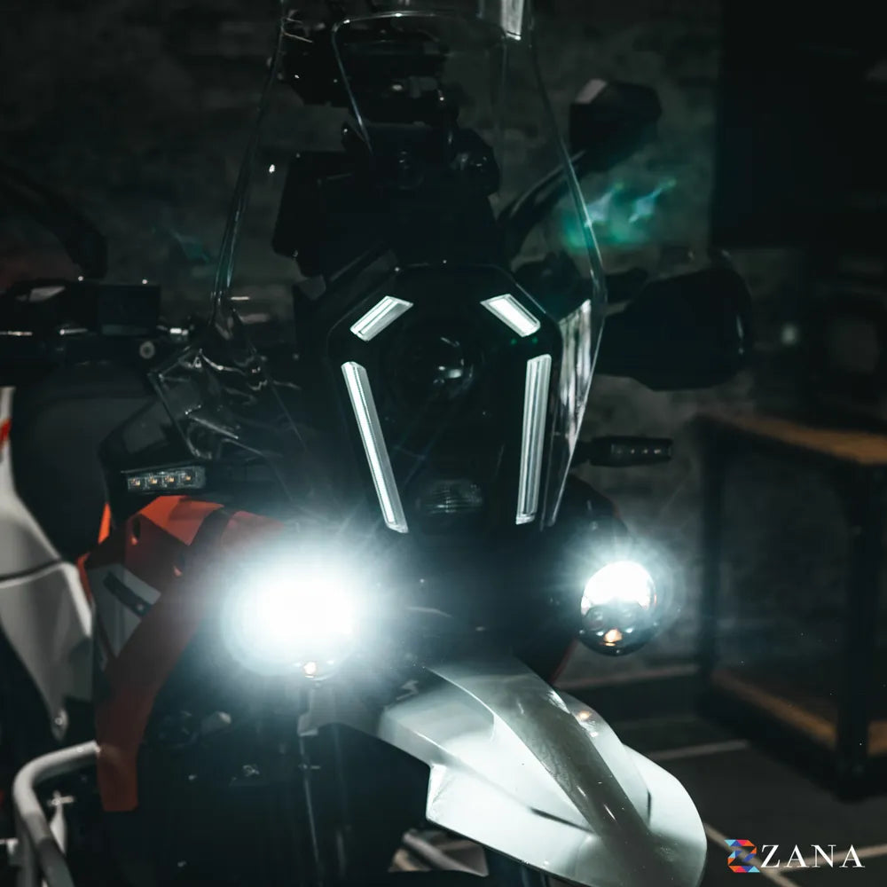 Zana- Universal Led Fog Light (DRL R-40)